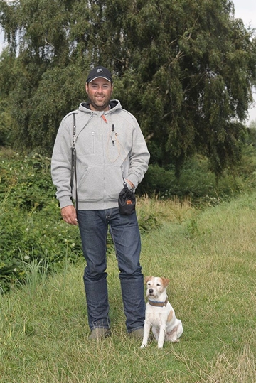 Grå Unisex hoodie fra GOOD BOY!