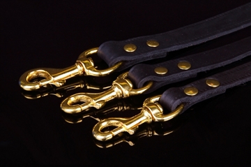 Blød sort læderline flad - med hank - flere varianter